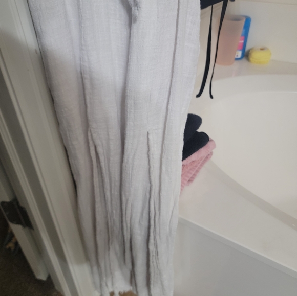 Some days brand white jumpsuit - Picture 2 of 4